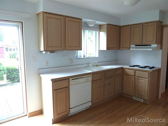 2nd image of 14240 Melva Dr