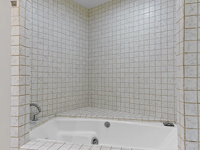 5317 Fairway Ln — Photo 34