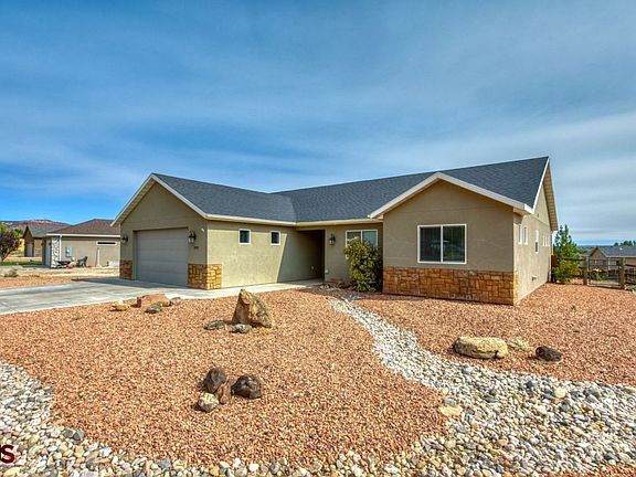 5th image of 1479 S Escalante Dr