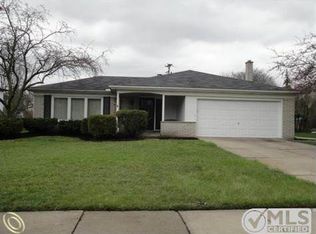 19205 Eldridge Ln, Southfield, MI
