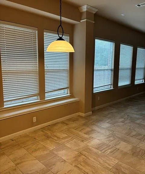 805 Williams Way — Photo 10