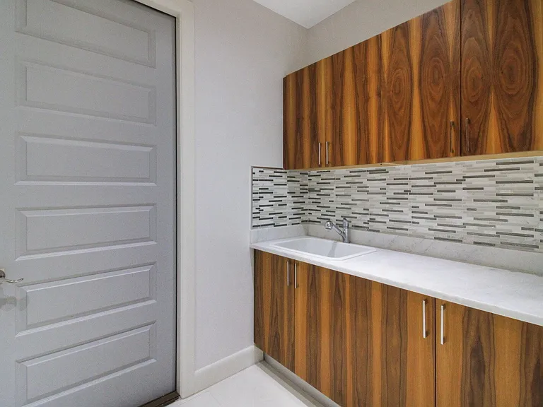 3501 Umar Ave — Photo 6