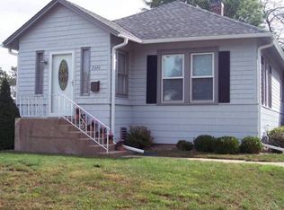 2320 Gnahn St, Burlington, IA