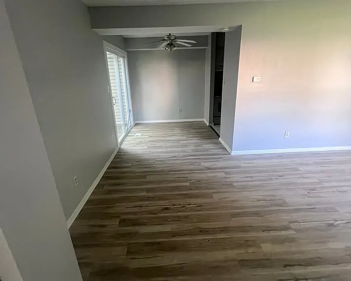 4953 Oakwood Trl — Photo 3