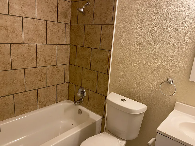 5808 Woodsetter Ln — Photo 9