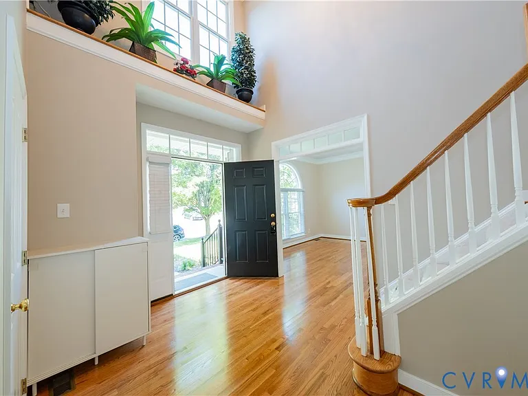 9721 Pemberton Crossing Dr — Photo 6