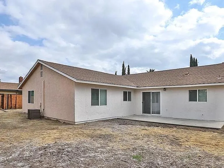 865 Denise Ave — Photo 15