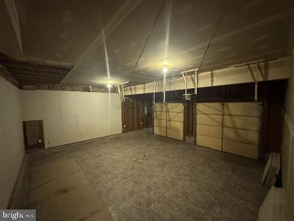 5th image of 2564 Southside Dr