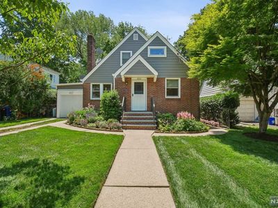 666 Kent Ave, Teaneck, NJ, 07666