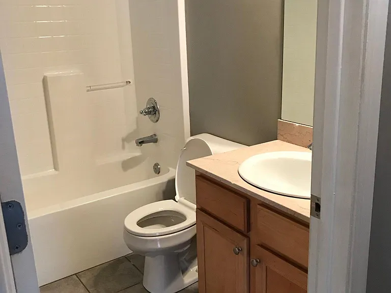 134 Highview Cv — Photo 20