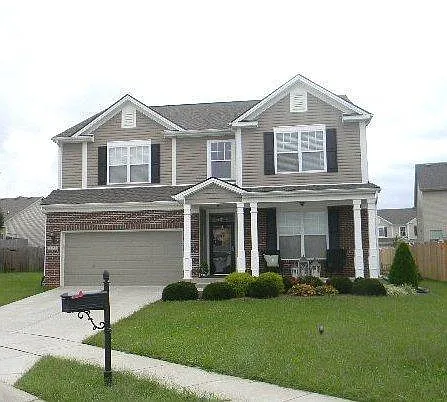 221 Fox Run Rd photo 1