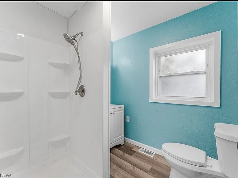 110 Bailey Ct — Photo 13