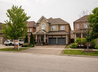 22 Valleyway Dr, Brampton, ON L6X5G3