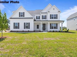 102 N Alena Ct, Hampstead, NC 28443