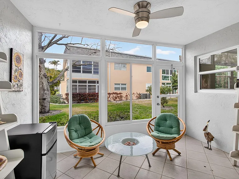 2950 SE Ocean Blvd — Photo 10