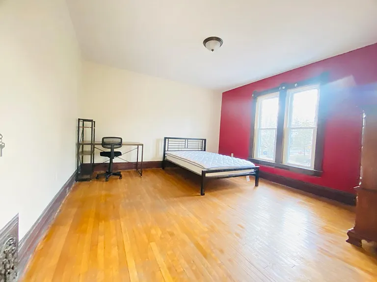 1337 Madison St #A — Photo 28