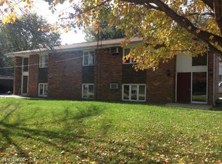 407 E Cypress St APT 4, Normal, IL 61761