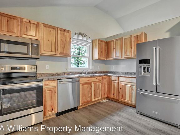 3rd image of 5643 Autumnleaf Dr
