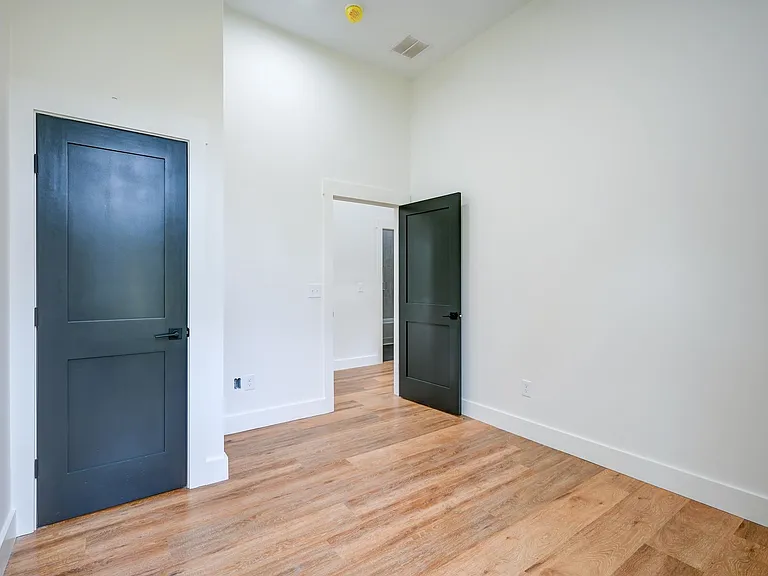 19 Hidden Glade Dr — Photo 39