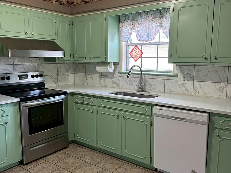 ___ Kitchen
"Functional and stylish kitchen with updated countertops and brand-new refrigerator, stove, and dishwasher _ all ready for your favorite recipes!"