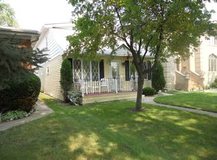 6724 W Senior Pl, Harwood Heights, IL 60706