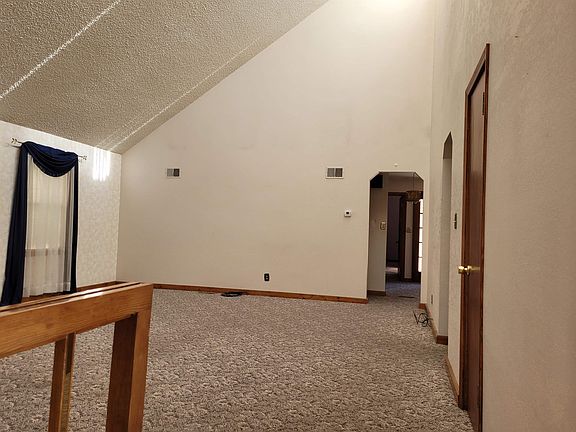 2nd image of 1354 Solano Dr