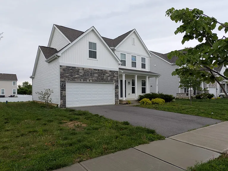 535 Pagoda Loop — Photo 2