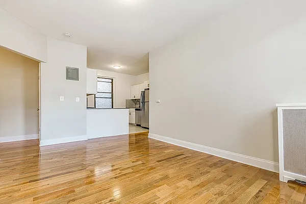 Rented by Dixon Advisory USA Inc. | media 14