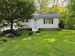 24 Old Town Rd, Ashford, CT 06278