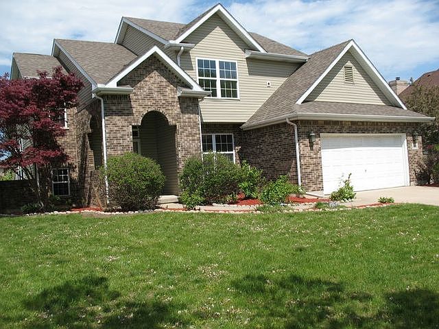1st image of 16151 Burgundy Dr