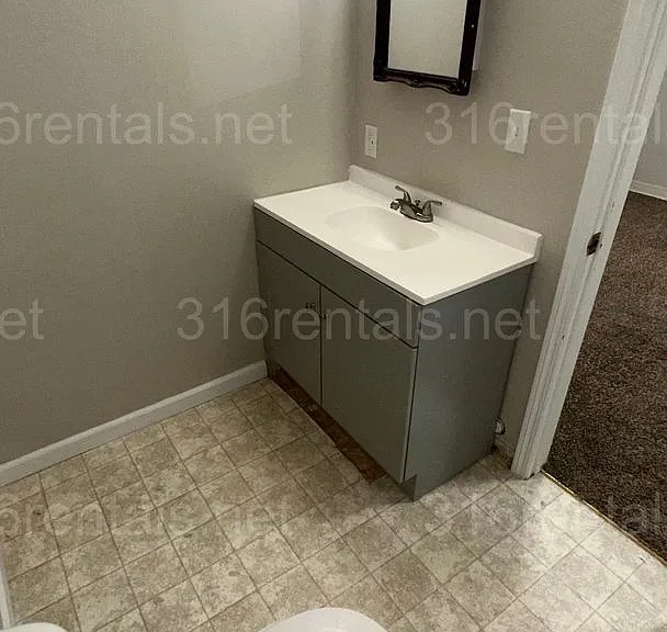 865 N Nims Ave #3 — Photo 4