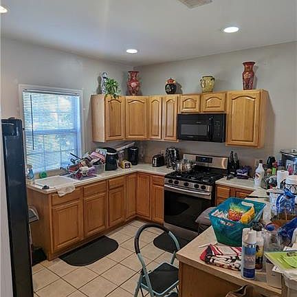 4th image of 5930 Baccich St