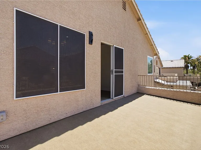 2137 Crestline Falls Pl — Photo 44