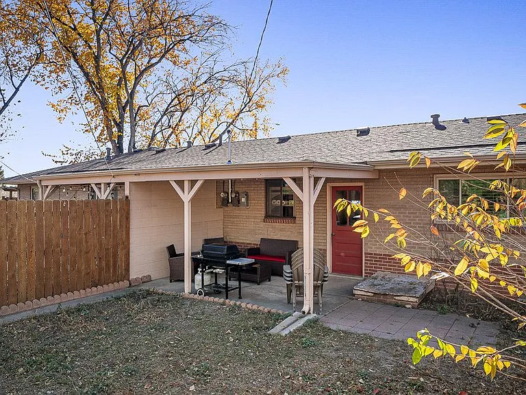 6205 W 29th Ave — Photo 2