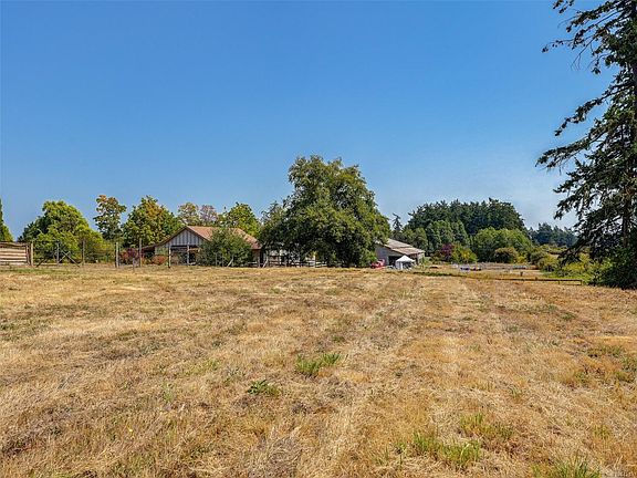 2nd image of 2269 Newman Rd