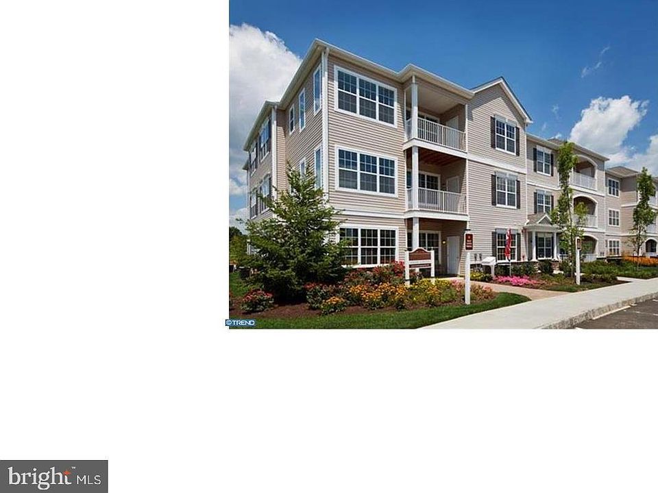 1st image of 238 Timberlake Dr