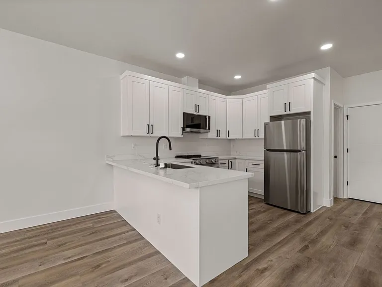 1129 Fawcett Ave — Photo 20