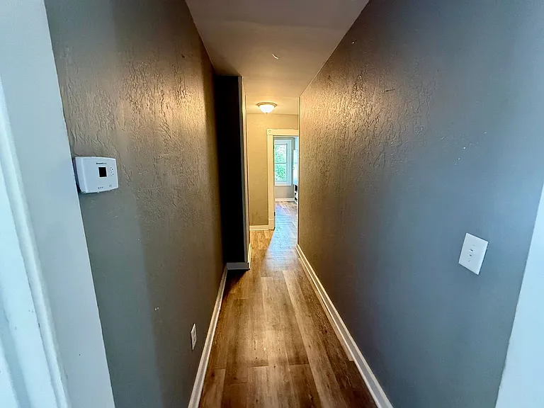 710 Lincoln St — Photo 12