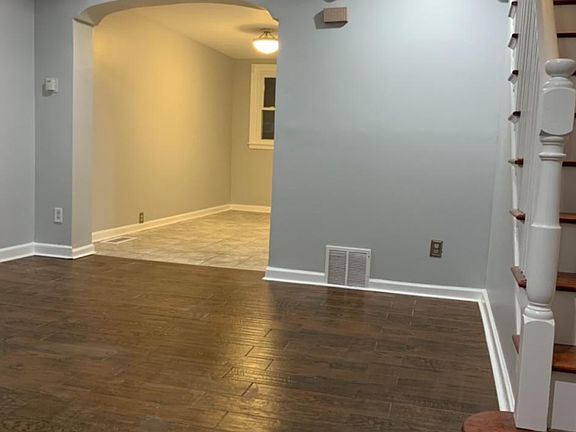 5th image of 7211 Algard St