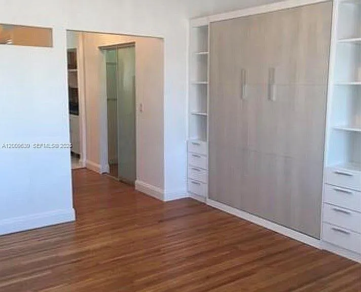 503 74th St #B-3 — Photo 2