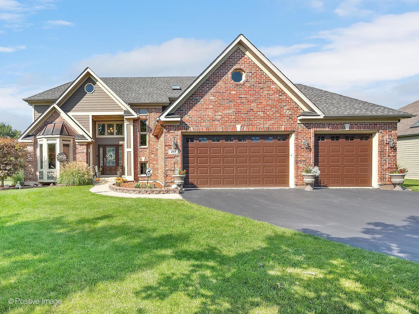 203 Risch Ct, West Chicago, IL 60185 Zillow