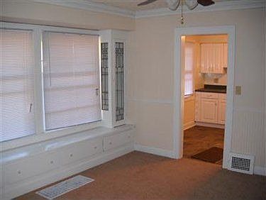 4th image of 4717 Behrwald Ave