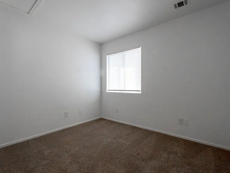 2095 Betty Davis St — Photo 22