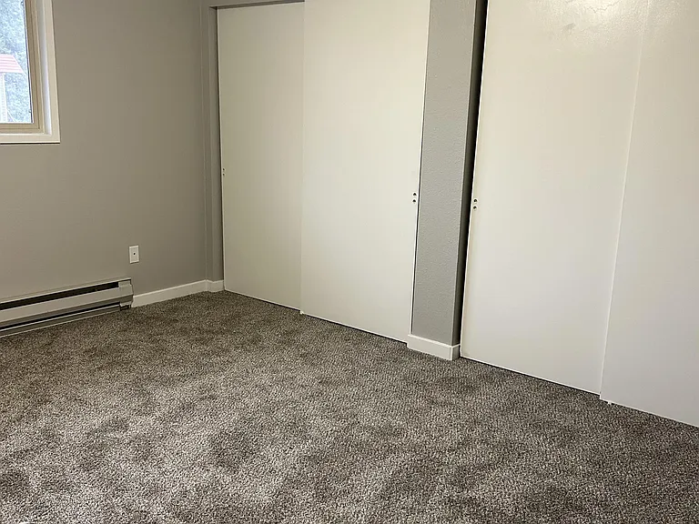 3437 Redwood Ave #14 — Photo 8