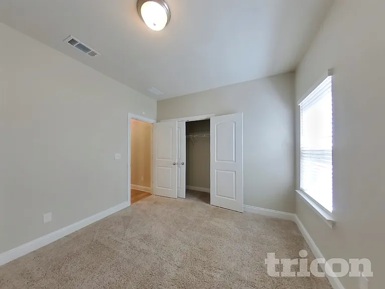 1331 Carriage Park Dr — Photo 11