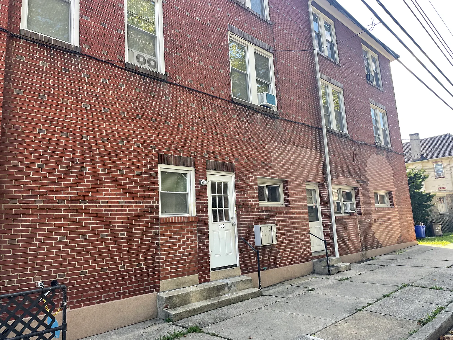 1 bed, 625 sqft, $1,200 — Photo 1