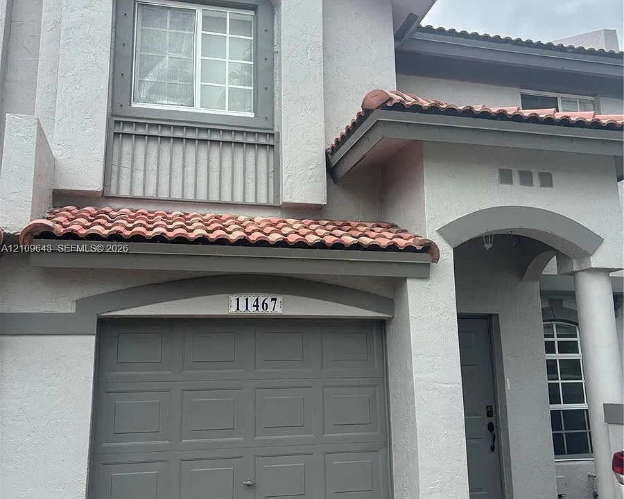 11467 NW 51st Ter