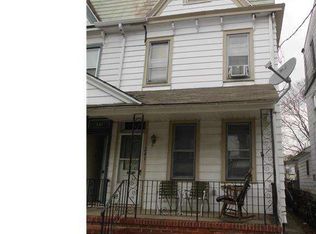 241 Conover St, Burlington, NJ 08016