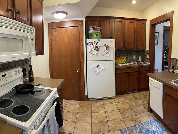 4th image of 414 N 41st Ave