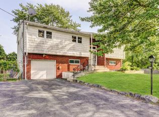 58 Virginia Ave, Hazlet, NJ 07730